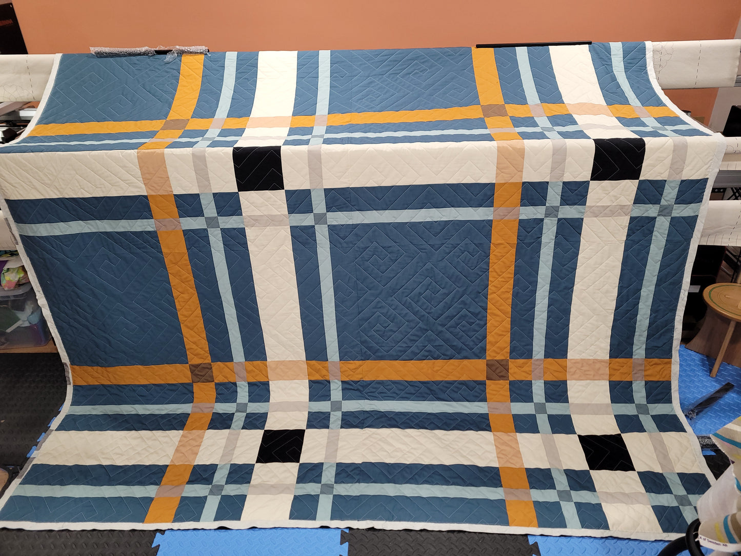 Longarm Quilting Services